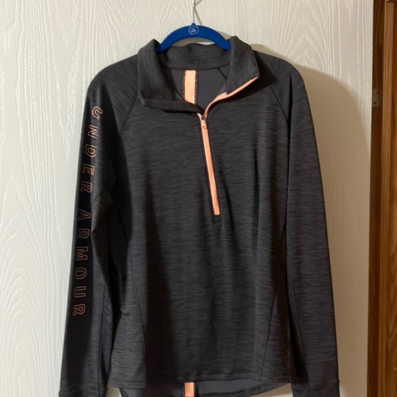 Under Armour Tops - ❤️ Under Armour Pullover Half Zip Shirt